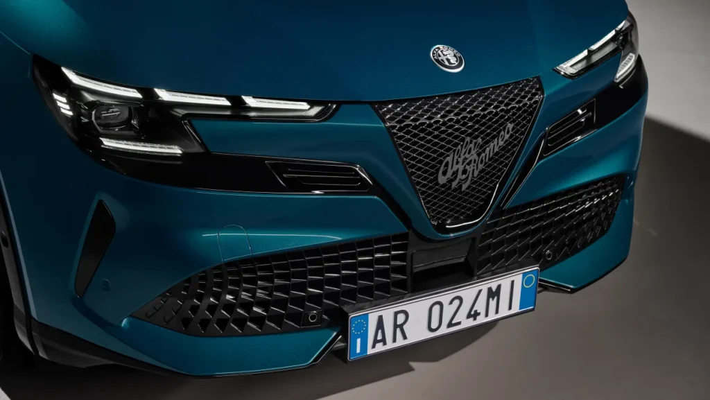 Alfa Romeo Junior Ibrida