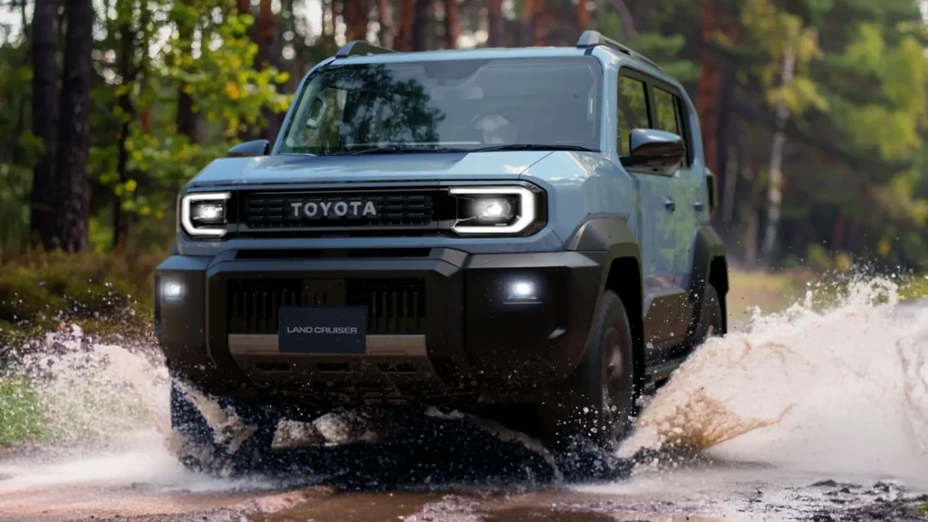 Toyota Land Cruiser FJ