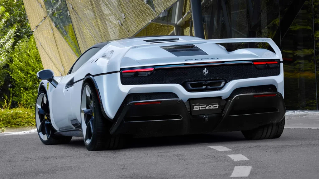 Ferrari SC40