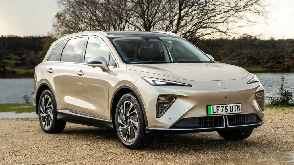 MG S6 EV