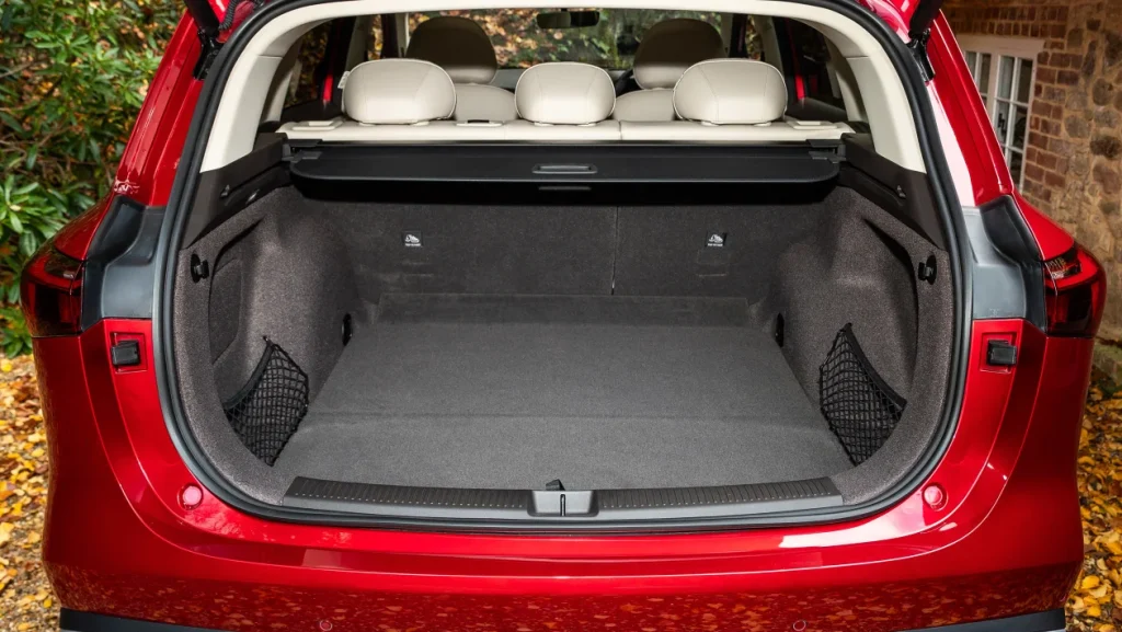 MG S6 EV