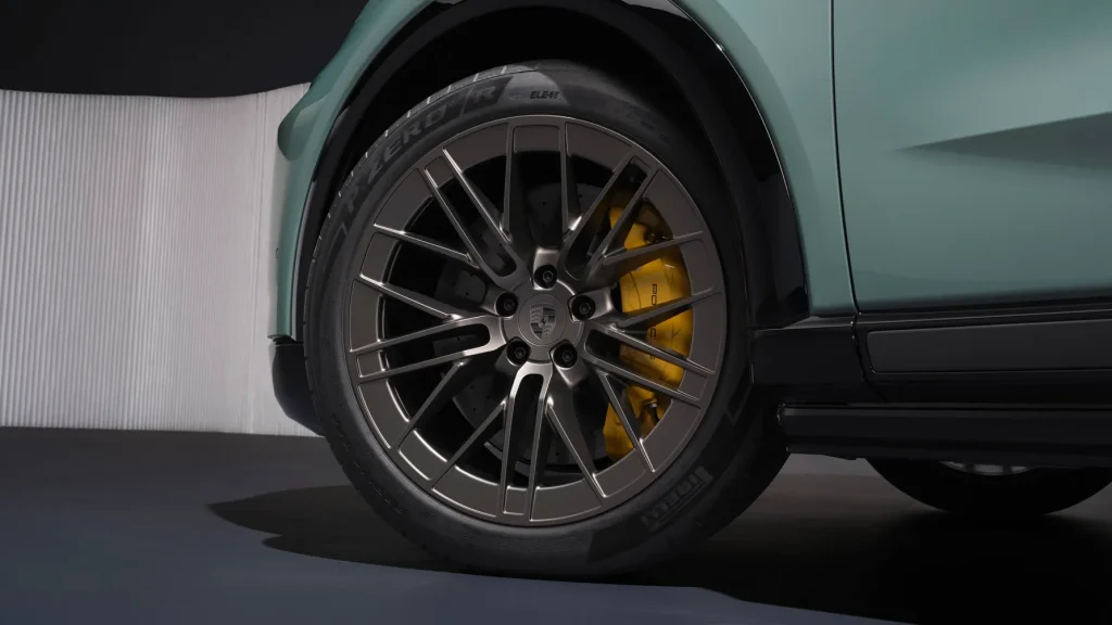 Porsche Cayenne Electric