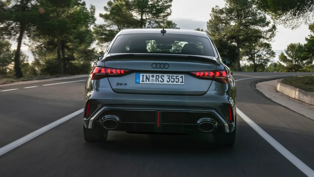 Audi RS 3 Competition Limited