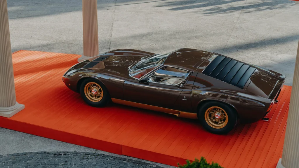 Lamborghini Miura