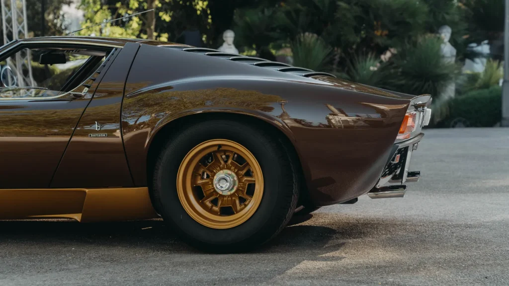 Lamborghini Miura