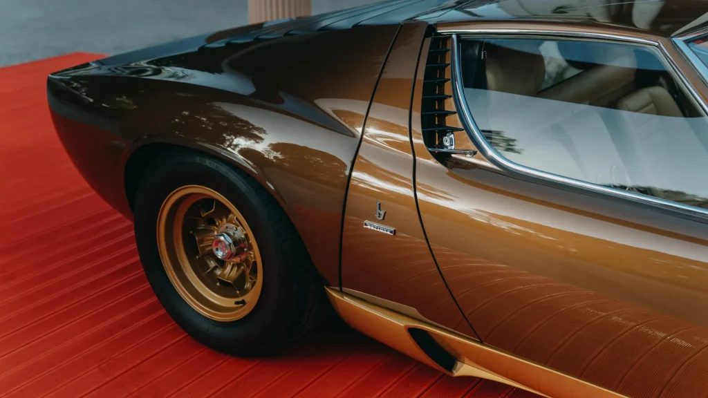 Lamborghini Miura