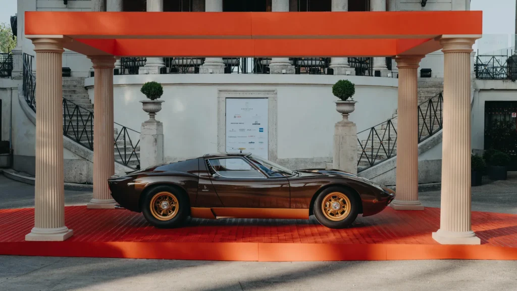 Lamborghini Miura