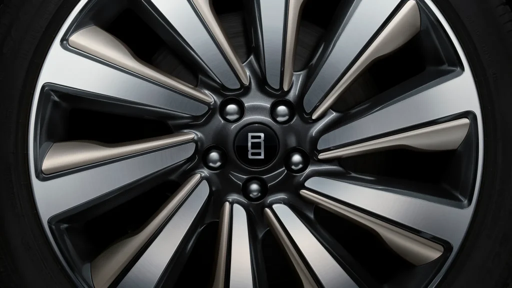 Range Rover SV Ultra