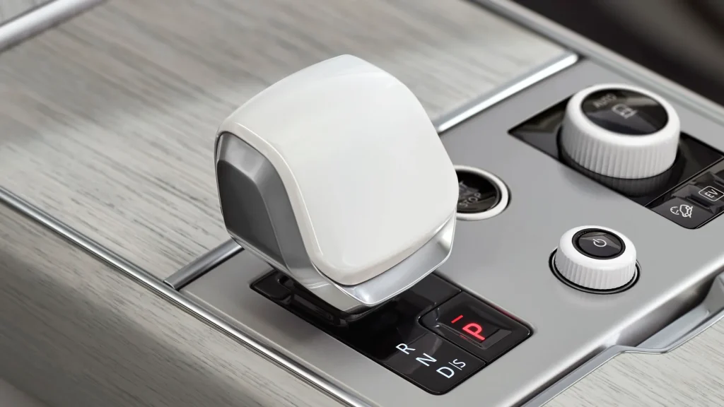 Range Rover SV Ultra