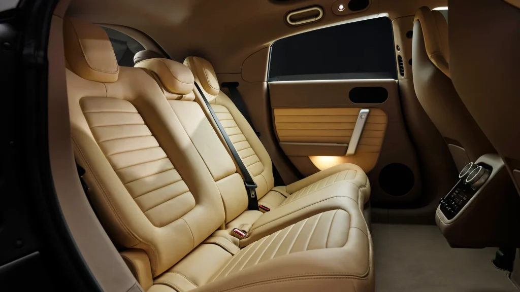 Ferrari Luce