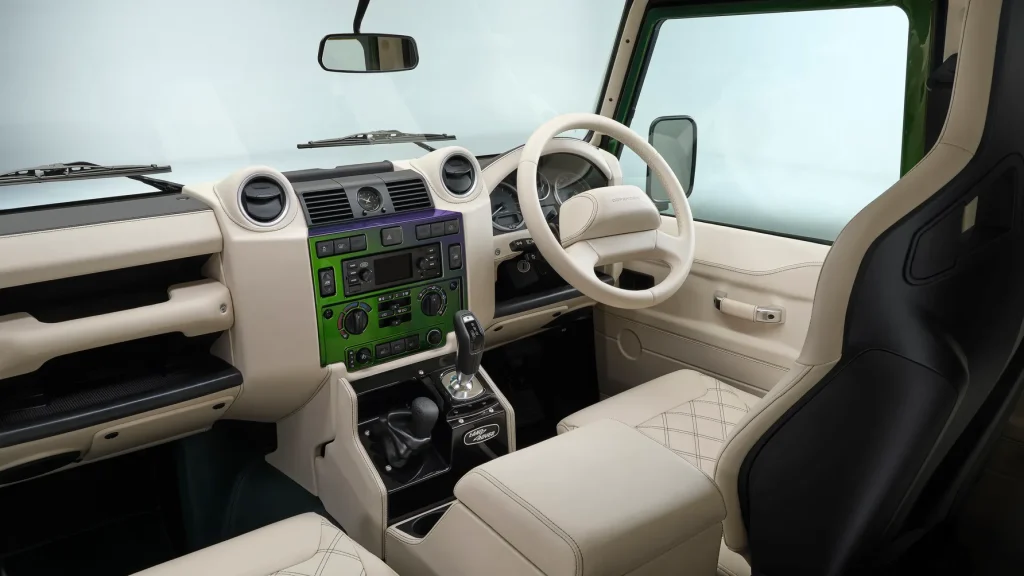 Land Rover Classic Defender V8s