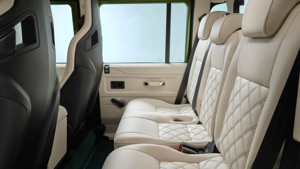 Land Rover Classic Defender V8s