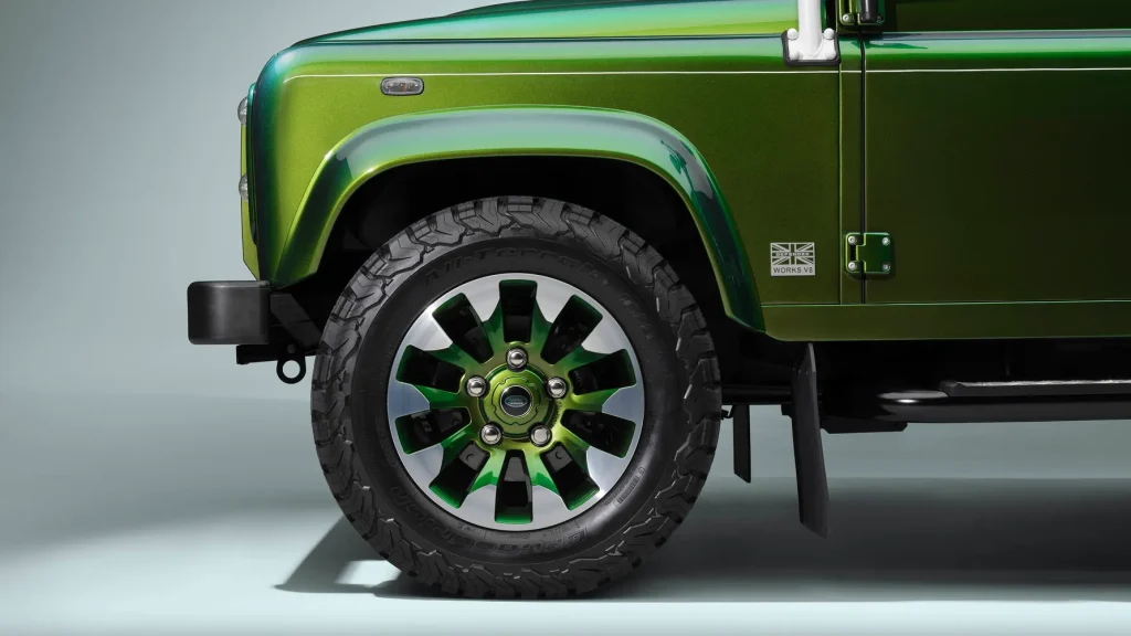 Land Rover Classic Defender V8s