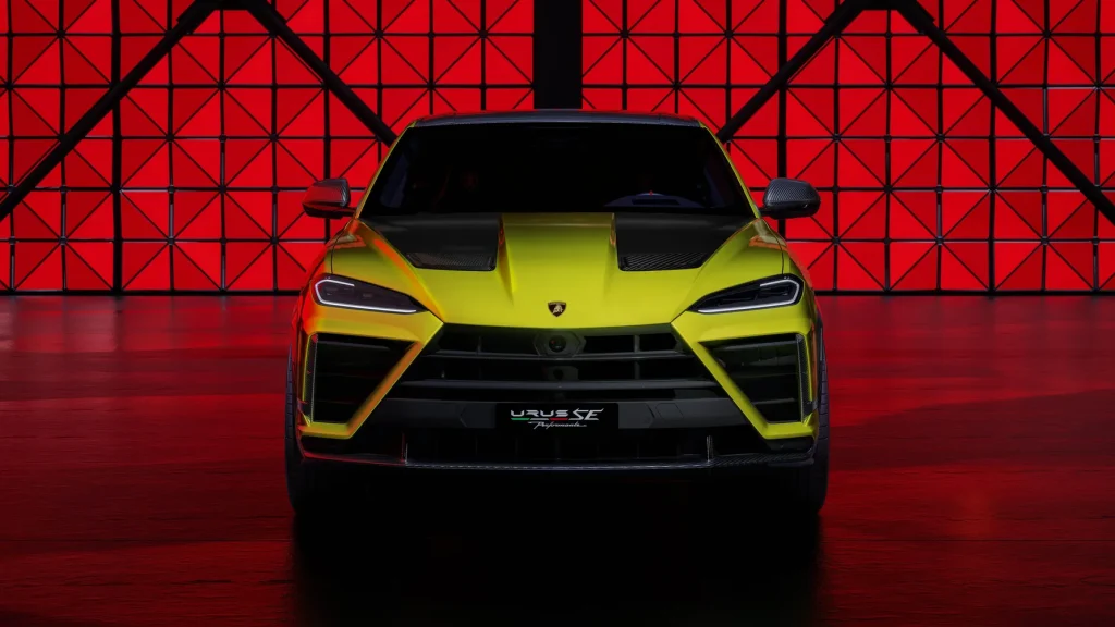 Lamborghini Urus SE Performante
