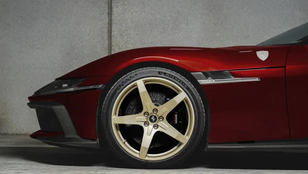Ferrari 12Cilindri Manuale