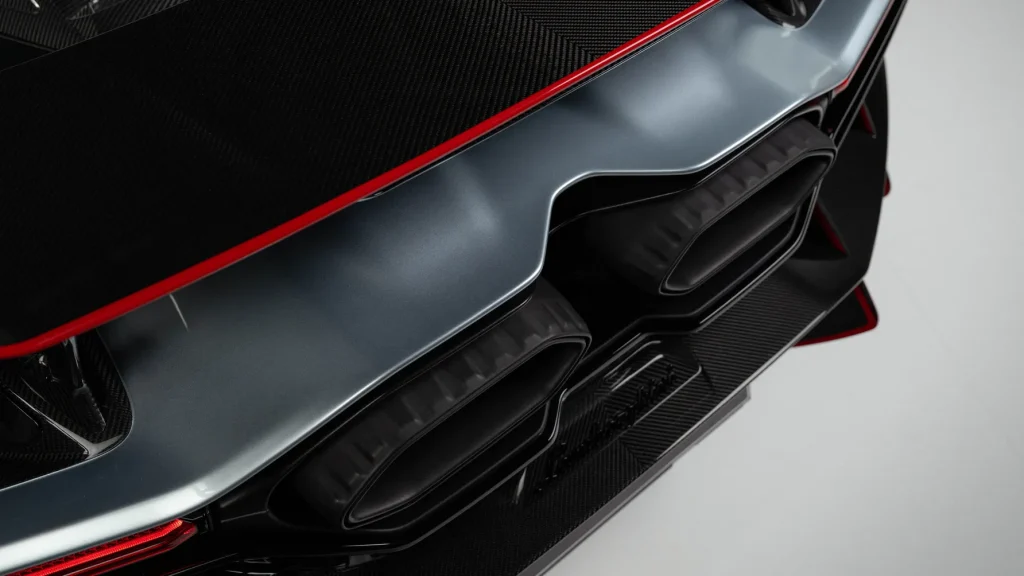 Lamborghini Revuelto SV