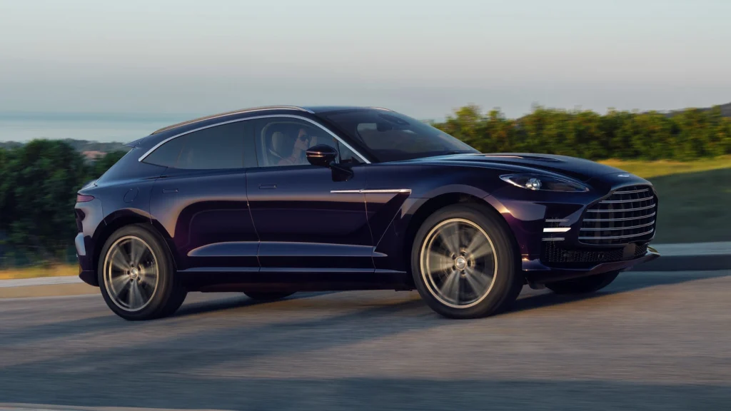 Aston Martin DBX GT