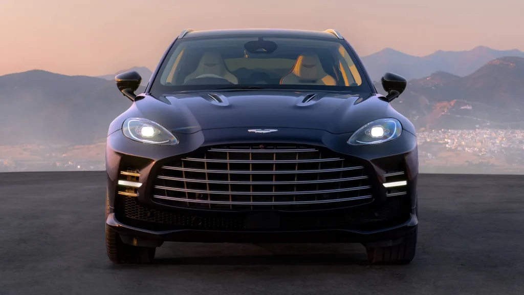 Aston Martin DBX GT