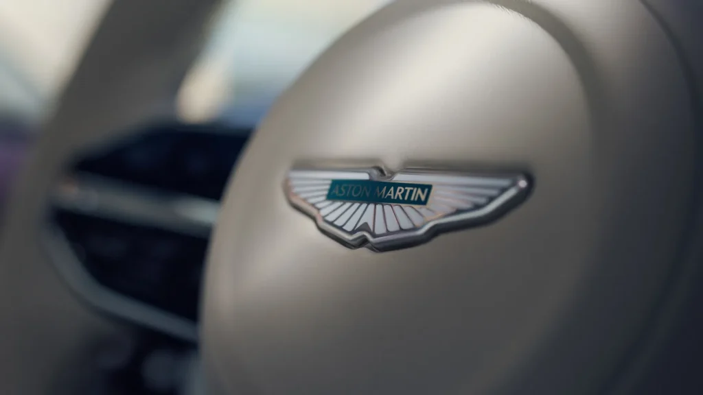 Aston Martin DBX GT