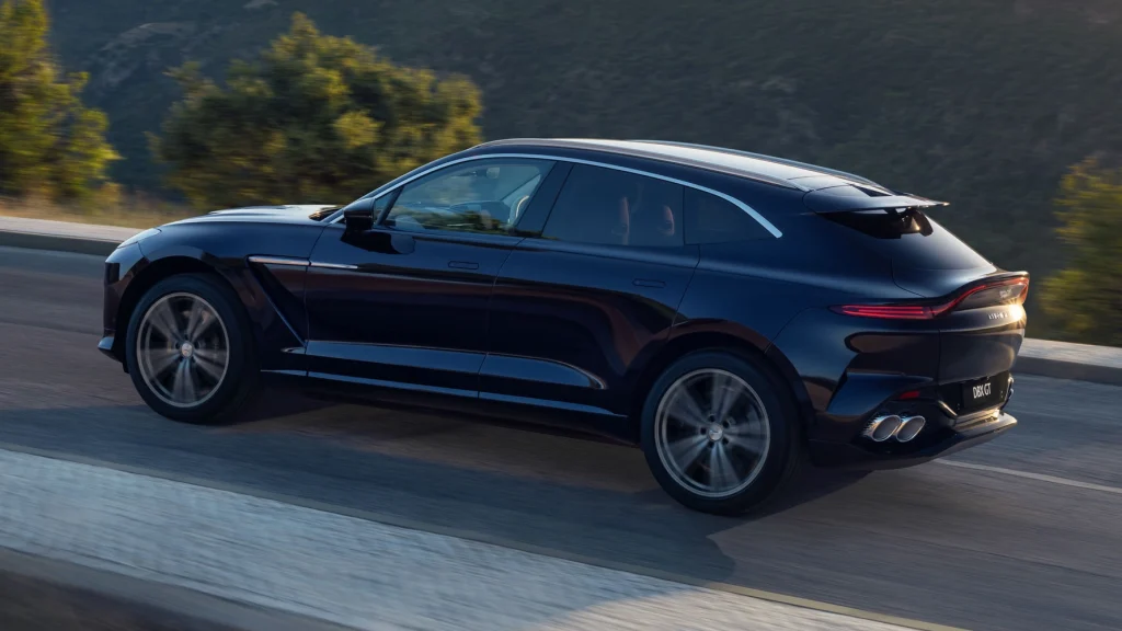 Aston Martin DBX GT