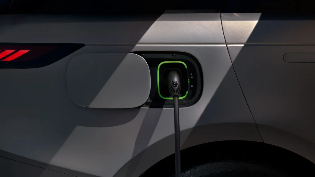 Range Rover Sport Electric