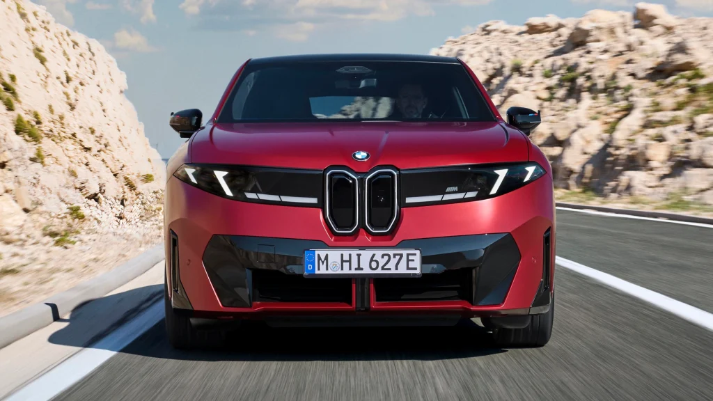 BMW iX4