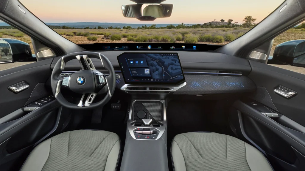 BMW iX4