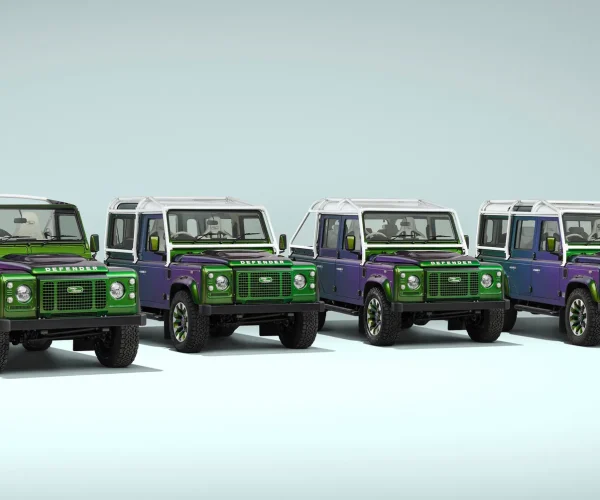 Land Rover Classic Defender V8s