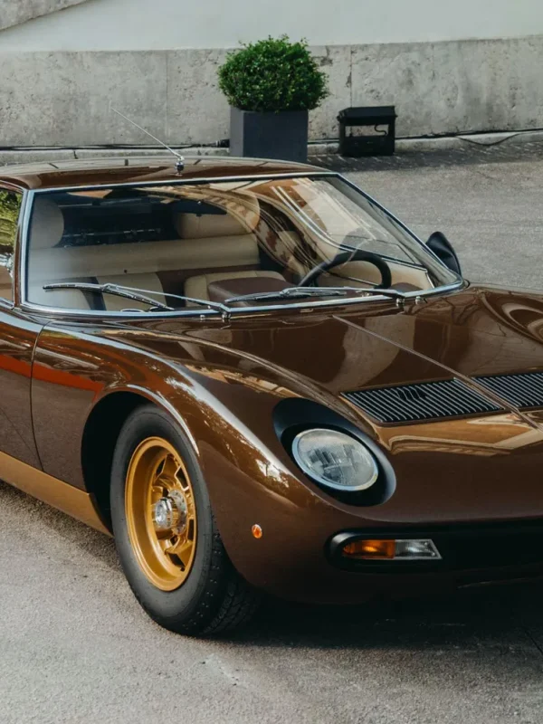 Lamborghini Miura