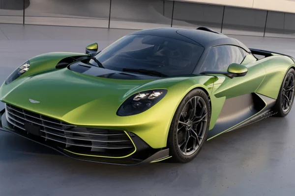 Aston Martin Valhalla