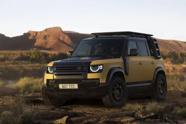 Land Rover Defender Trophy Edition
