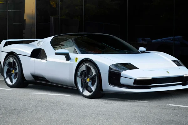 Ferrari SC40 – moderno ostvarenje koje reinterpretira duh F40 stvoreno po narudžbi