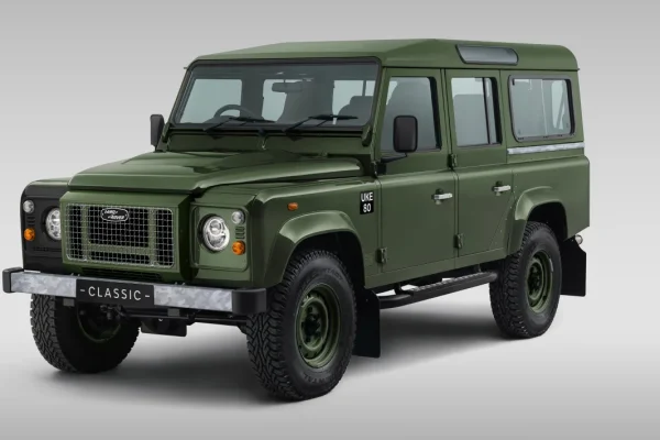 Land Rover Defender Churchill Edition