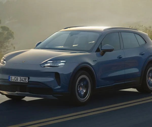 Porsche Cayenne S Electric