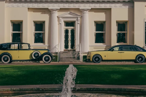 rolls royce phantom goldfinger
