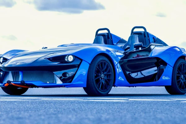 Zenos E10