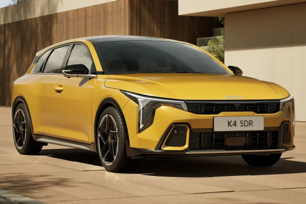 Kia K4